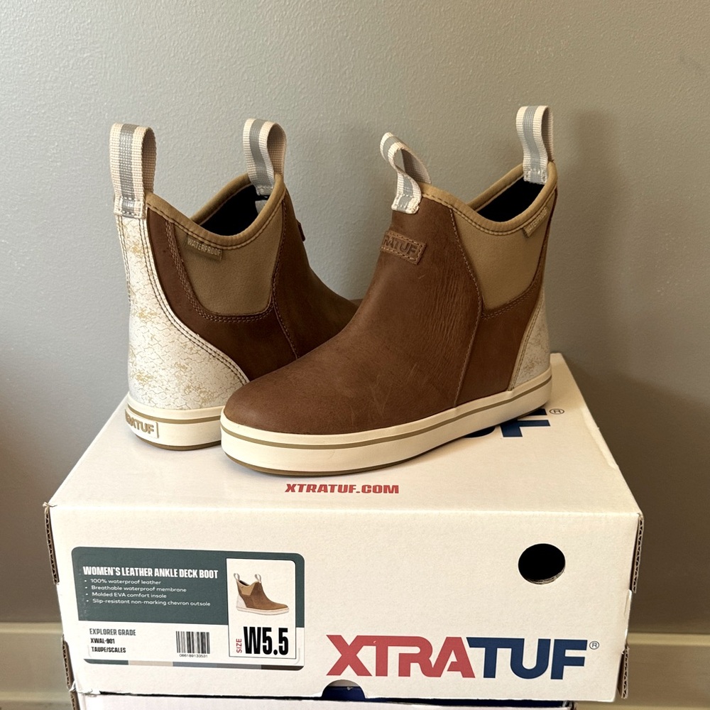 Women’s XtraTuf Leather Ankle Deck Boot
